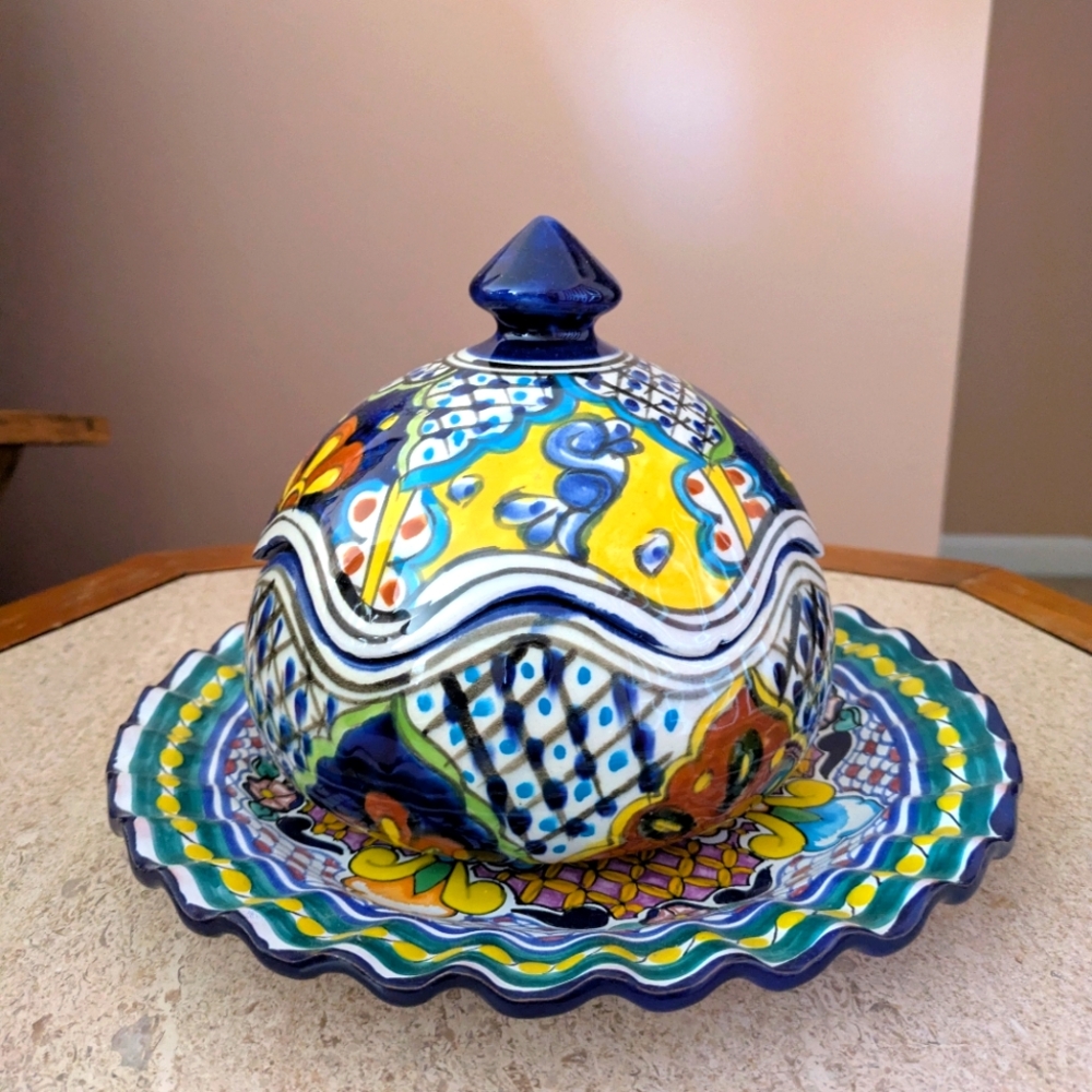 Hand Painted Pottery.  Bowl With Lid And Decorative Plate.  Great Condition.